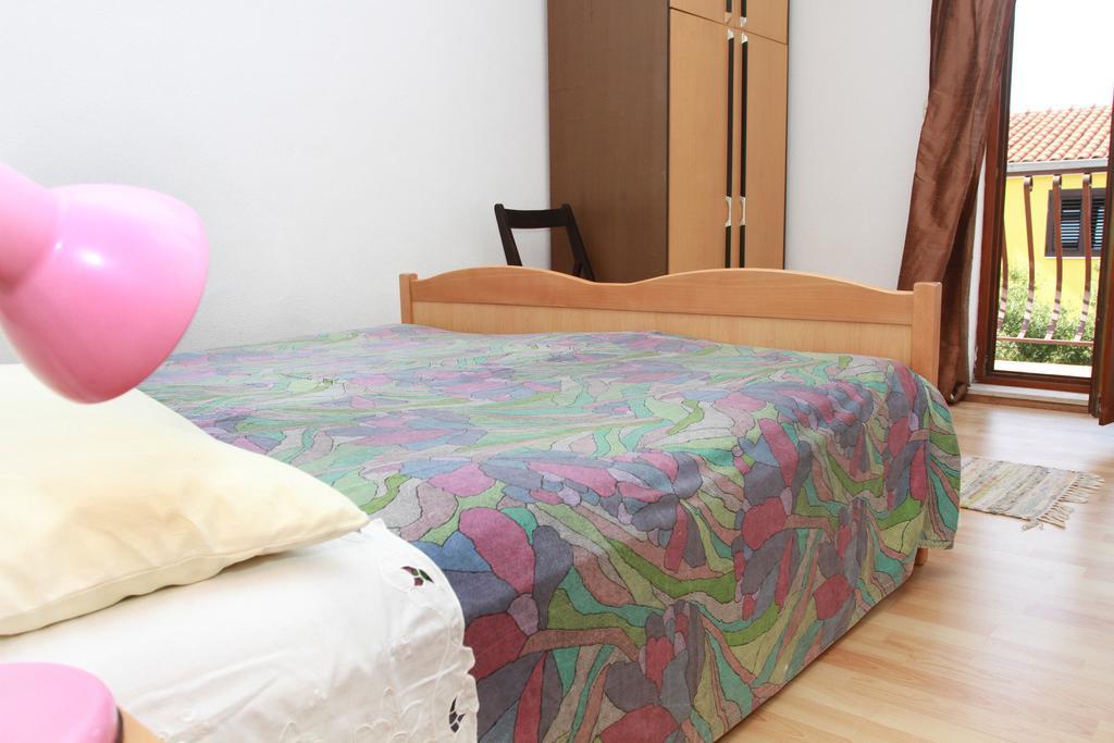 Apartments Sanader オクルグ・ゴルニ 部屋 写真